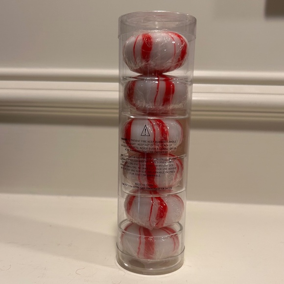 Pottery Barn Candy Mint Gift Set - candles and votive holders - Picture 4 of 4